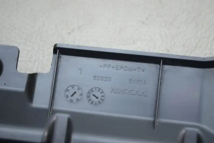 Nissan Juke I F15 (2010 - 2018) 62820BA60A Дефлектор воздуха — фото 3