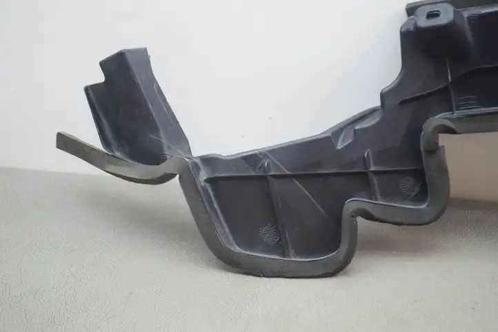 Nissan Juke I F15 (2010 - 2018) 62822BV83A Кронштейн панели радиатора — фото 8