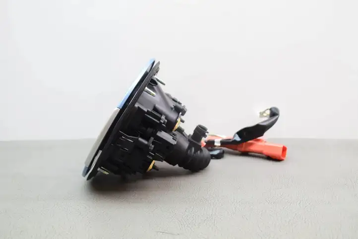 Toyota Prius (XW30) (2009 - 2015) 5845247010 Крышка топливного бака — фото 5