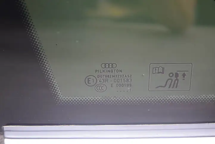 Audi A5 8T 8F (2007 - 2011) 8T8845299B Заднее боковое стекло — фото 5