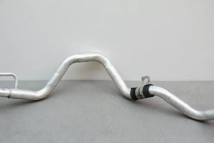 Nissan Juke I F15 (2010 - 2018) 92446BV80A Трубки и шланги кондиционера — фото 4