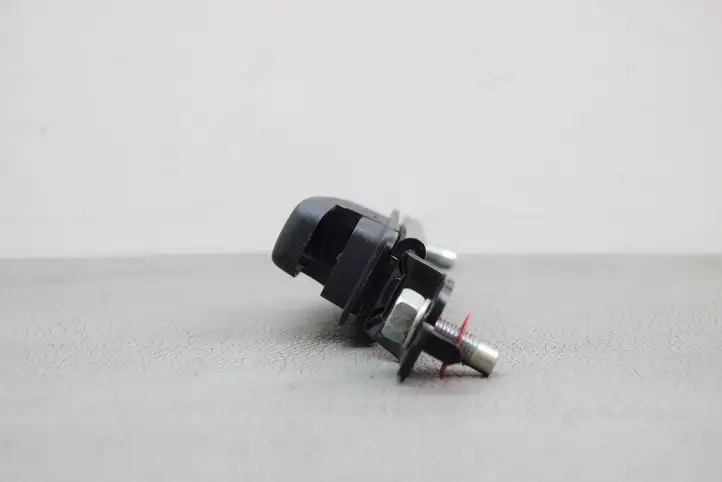 Nissan Juke I F15 (2010 - 2018) 63020B Электродвигатель регулировки ремня безопасности — фото 2