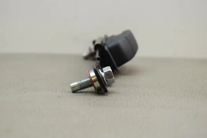 Nissan Juke I F15 (2010 - 2018) 63020B Электродвигатель регулировки ремня безопасности — фото 4