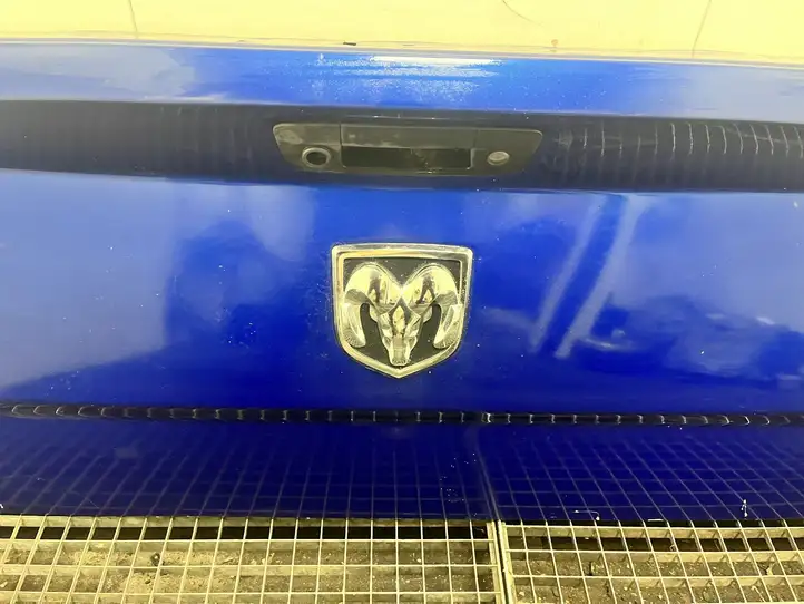 Dodge Ram (2008 - ) Крышка багажника — фото 6