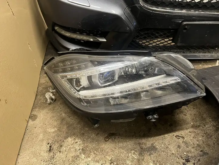 Mercedes-Benz CLS C218,X218 (2011 - 2017) Комплект передней части — фото 6