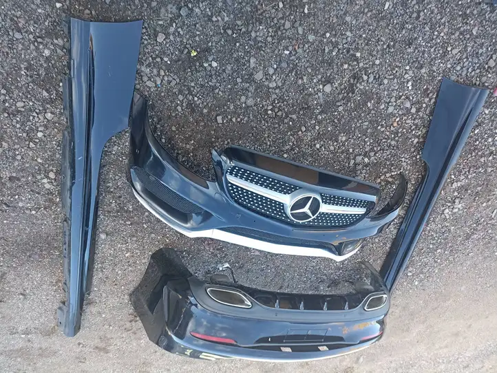 Mercedes-Benz C W205 (2014 - 2021) Комплект передней части — фото 1
