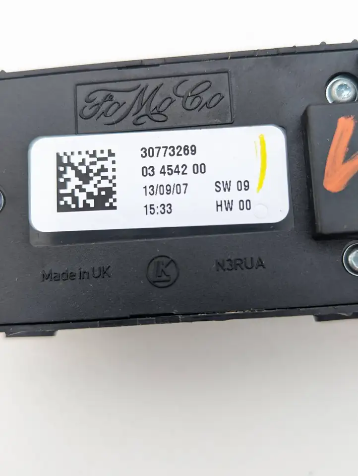 Volvo V70 (2007 - 2013) 30773269 Кнопка стеклоподъемников — фото 3