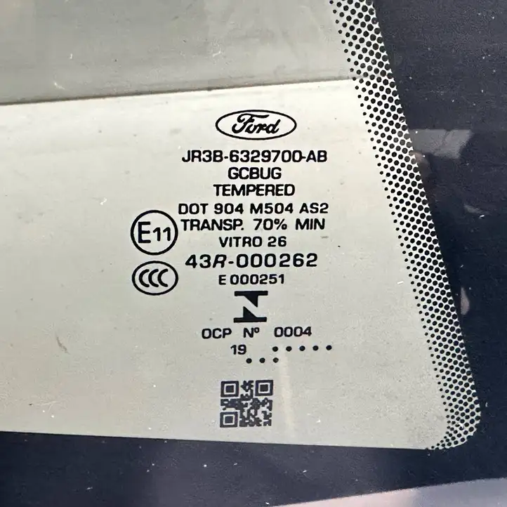 Ford Mustang VI (2015 - ) JR3B6329700AB Заднее боковое стекло — фото 7