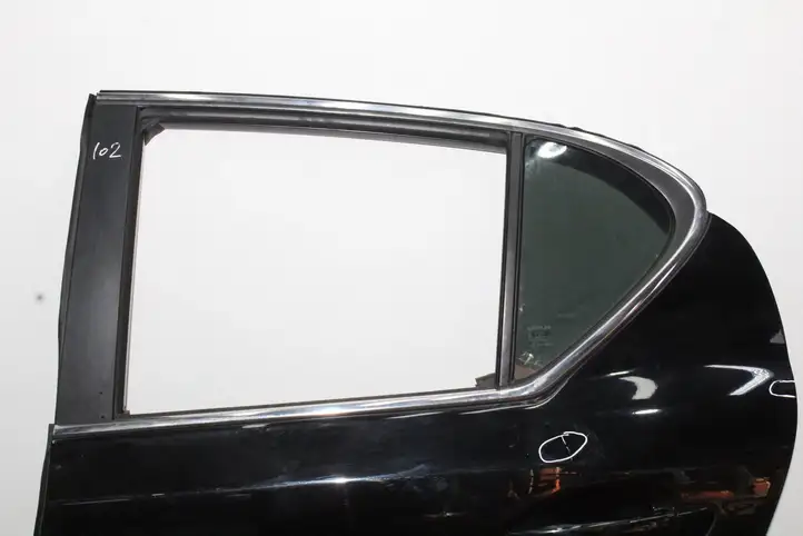 Lexus CT 200H (2013 - 2017) Задняя дверь — фото 5