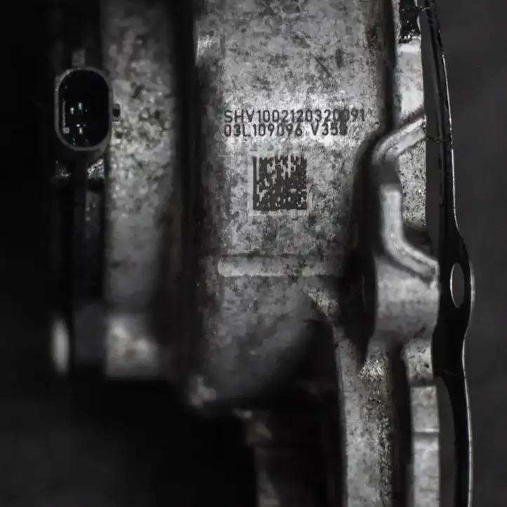 (2014 - 2018) 03L109096 Прочие детали моторного отсека — фото 5