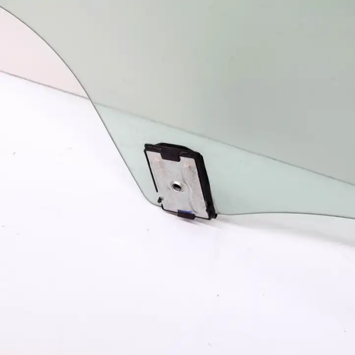Tesla Model 3 (2017 - 2023) AS2 Стекло задней двери — фото 3