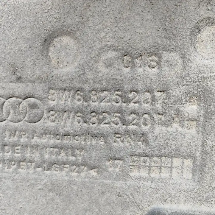 Audi A5 (2016 - ) 8W6825207 Боковая защита днища — фото 6