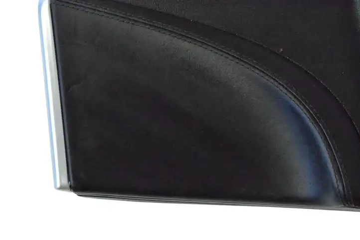 Tesla Model S (2016 - 2021) 105840202A Верхняя обшивка стойки B — фото 3