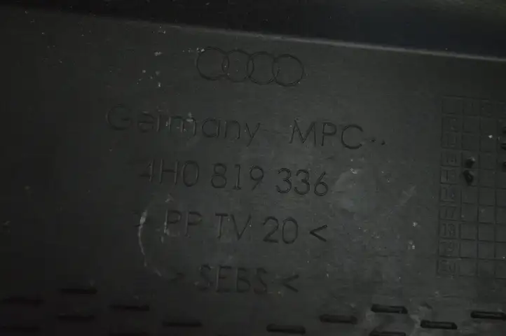 Audi A8 S8 D4 4H (2013 - 2017) 4H0819336 Накладка крыла — фото 5