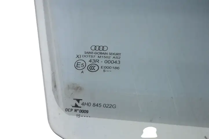 Audi A8 S8 D4 4H (2013 - 2017) 4H0845022G Стекло передней двери — фото 4