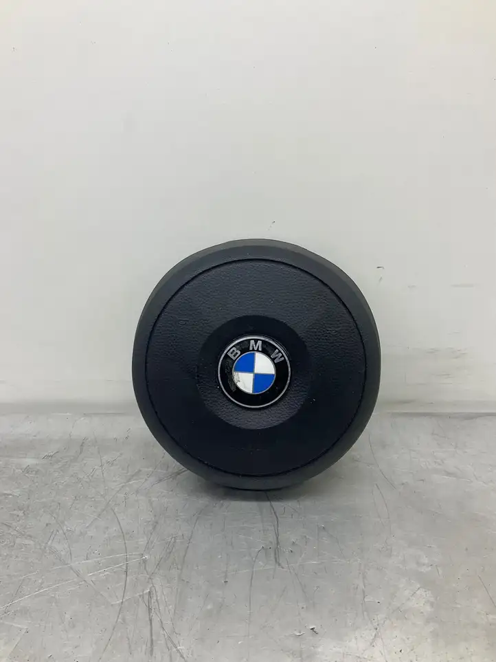 BMW 5 E60 E61 (2004 - 2010) 607384400 Подушка безопасности руля — фото 1