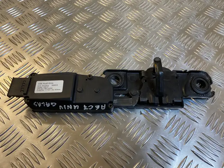 Audi A6 C7 (2014 - 2018) 4F9827383H Доводчик крышки багажника — фото 3