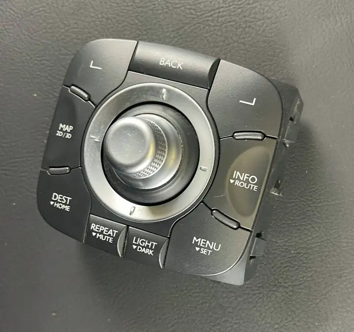 Renault Scenic III - Grand scenic III (2009 - 2016) 253B00345R Контроллер мультимедийной системы — фото 2