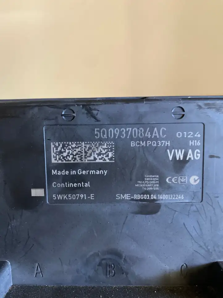 Seat Leon (5F) (2012 - 2019) 5Q0937084AC Модуль комфорта — фото 4
