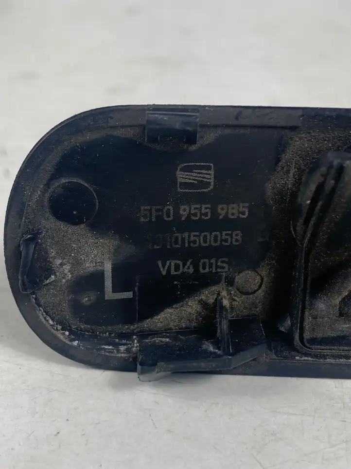 Seat Leon (5F) (2012 - 2019) 5F0955985 Форсунка омывателя лобового стекла — фото 4