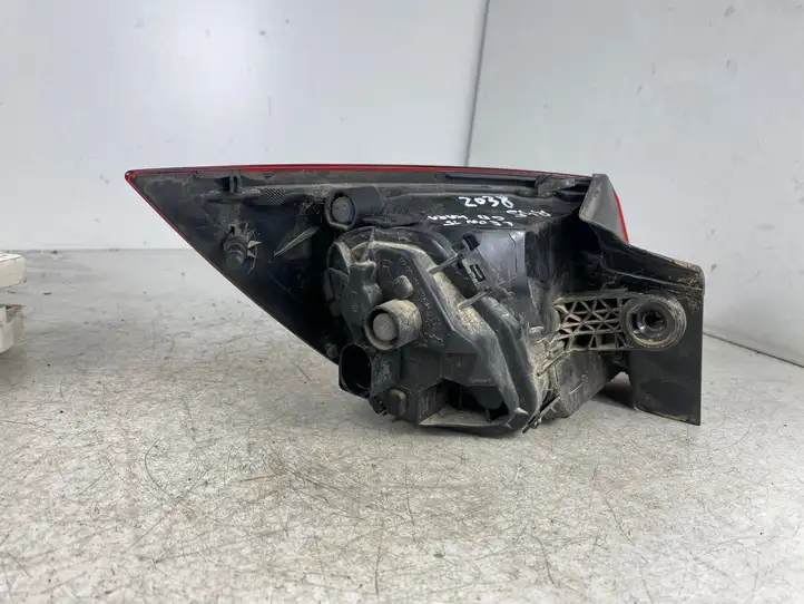Seat Leon (5F) (2012 - 2019) 5F9945096 Задний фонарь в кузове — фото 4