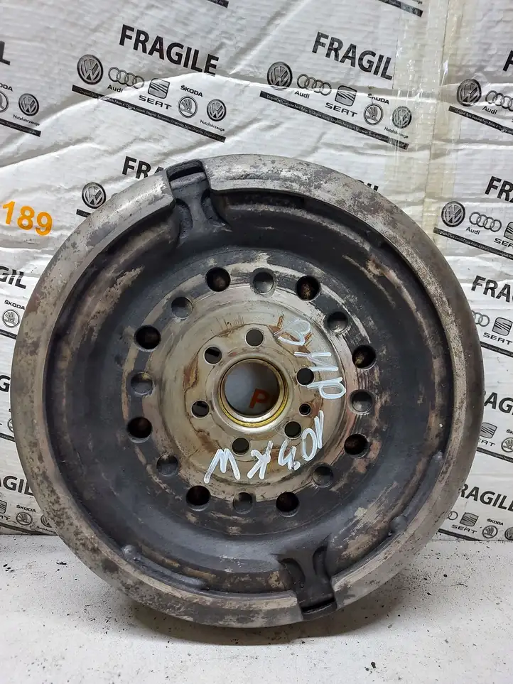 Volkswagen PASSAT B6 (2005 - 2010) 201878001558 Комплект сцепления — фото 3