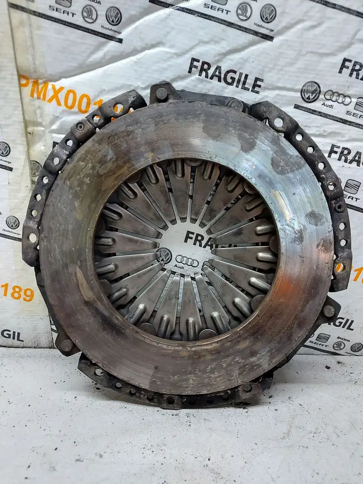 Volkswagen PASSAT B6 (2005 - 2010) 201878001558 Комплект сцепления — фото 5