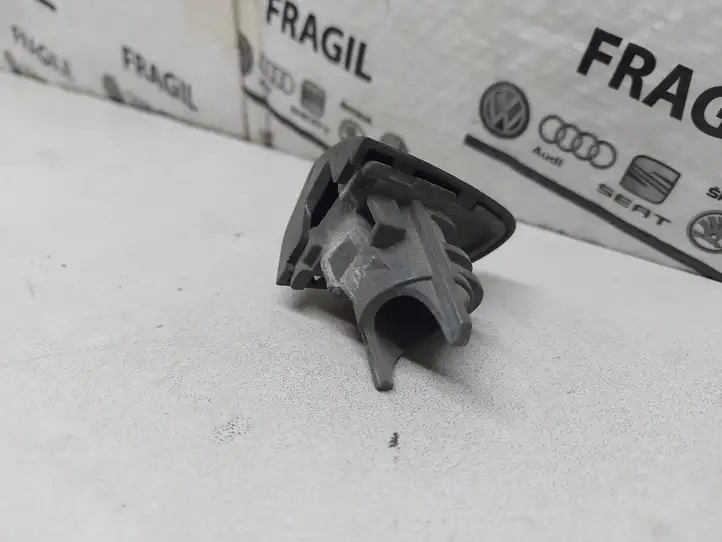 Volkswagen PASSAT B6 (2005 - 2010) 3C0837880 Накладка ручки двери — фото 3