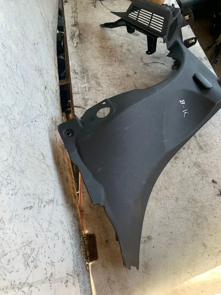 Mini One Cooper R56 (2012 - 2020) 8359019e Прочая отделка багажника — фото 3