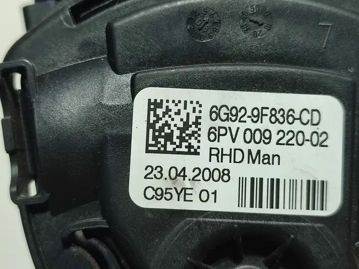 Volvo XC60 (2008 - 2013) Педаль акселератора — фото 5