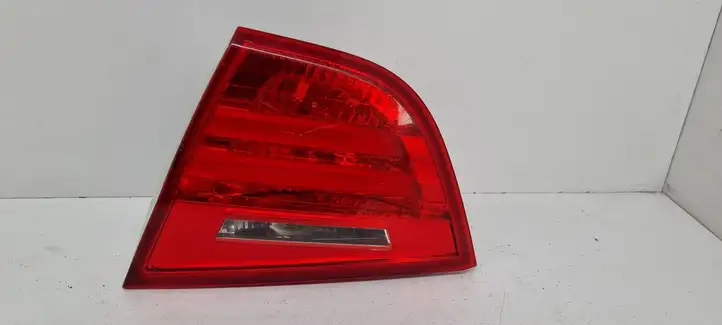 BMW 3 E90 E91 (2005 - 2012) 7289428 Задний фонарь в крышке багажника — фото 1