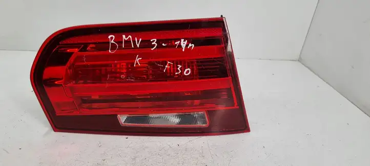 BMW 3 F30 F35 F31 (2012 - 2018) 725991510 Задний фонарь в крышке багажника — фото 1
