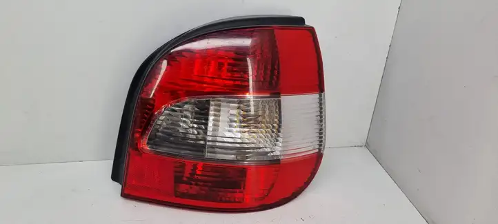 Renault Scenic I (1996 - 2003) 7700428055 Задний фонарь в кузове — фото 1
