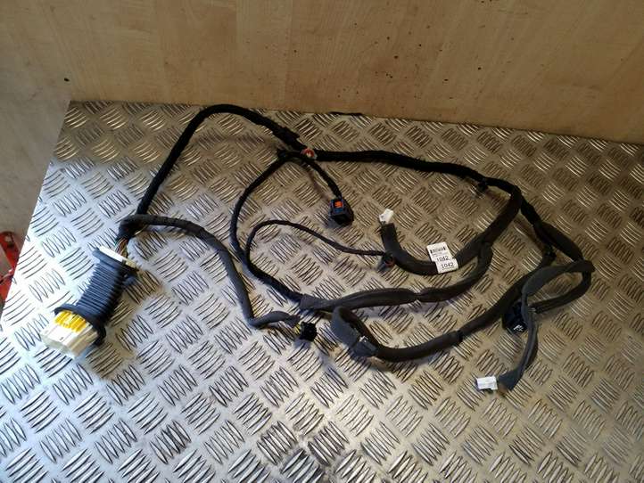 Chevrolet Captiva (2011 - 2013)  95491042 Проводка передних дверей