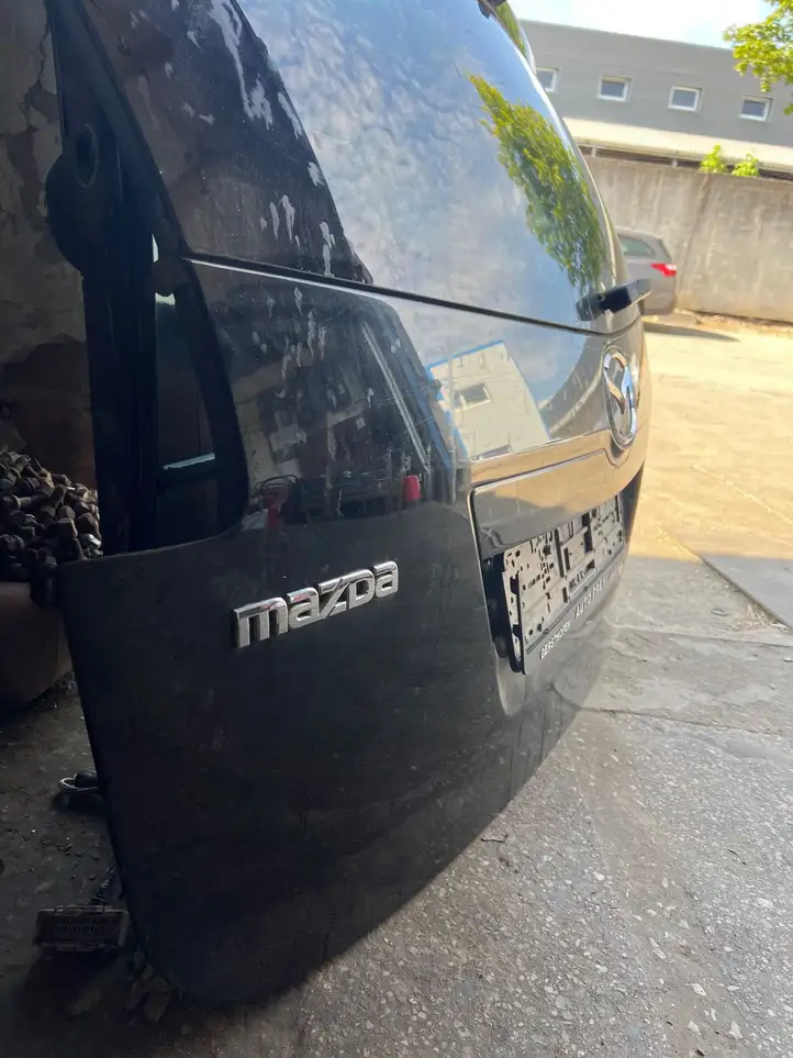 Mazda 5 (2005 - 2010) Крышка багажника — фото 4