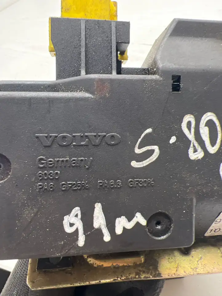 Volvo S80 (1998 - 2004) 9170974 Замок крышки багажника — фото 2