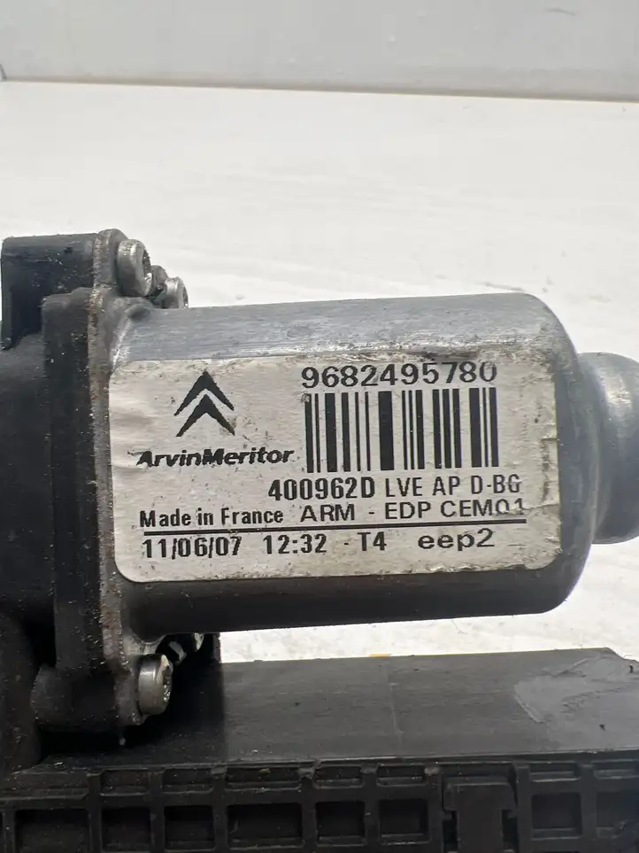 Citroen C4 I Picasso (2006 - 2013) 9682495780 Стеклоподъемник передней двери — фото 2