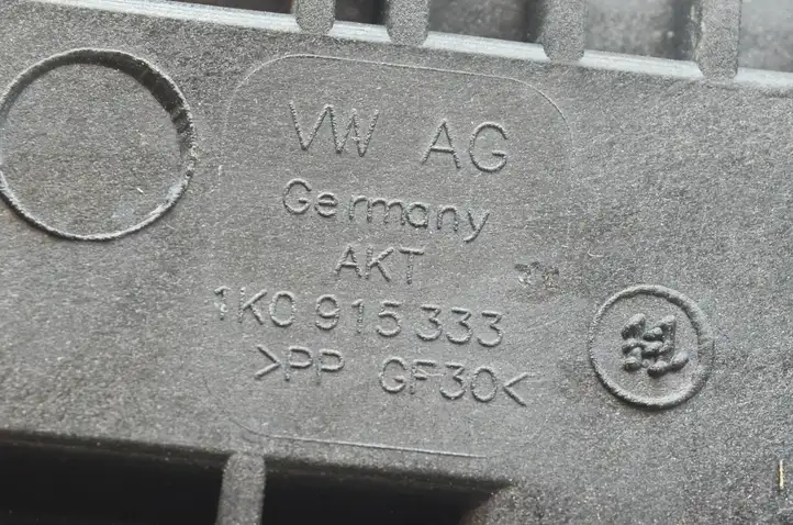 Volkswagen Tiguan (2011 - 2016) 1K0915333 Ящик аккумулятора — фото 9