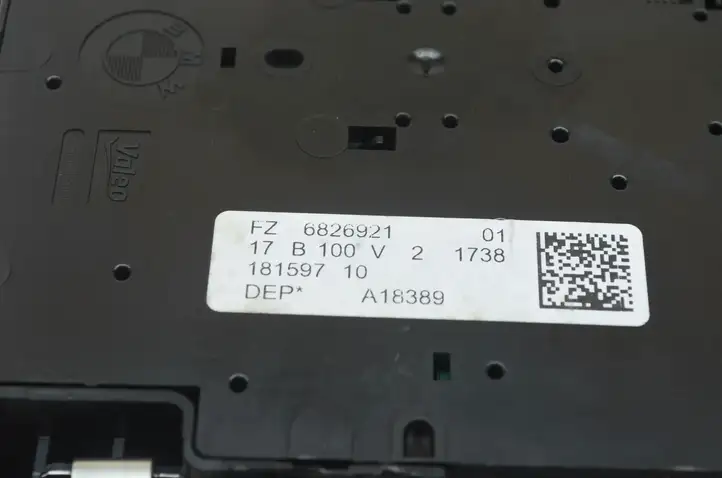 BMW 1 F20 F21 (2011 - 2019) 6826921 Передняя подсветка — фото 3
