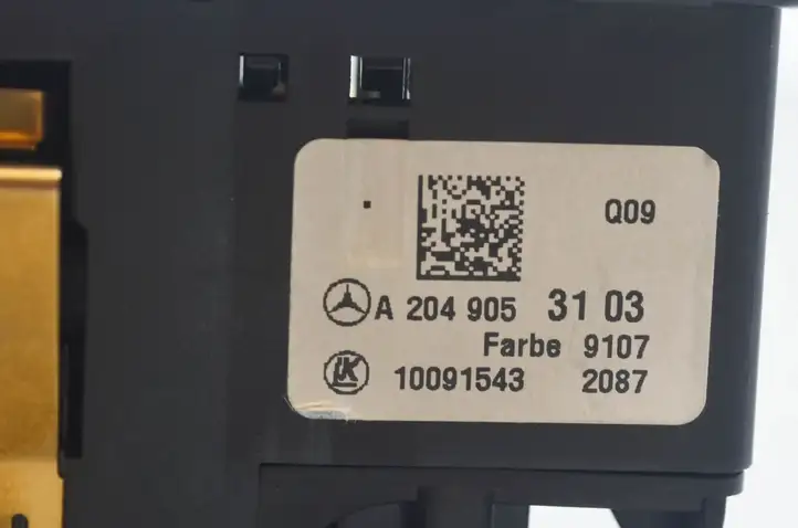 Mercedes-Benz C W204 (2007 - 2014) A2049053103 Включатель фонарей — фото 2