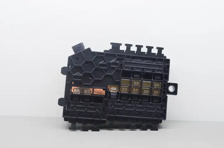 Mercedes-Benz C W205 (2014 - 2021) A2055402850 Блок предохранителей (комплект) — фото 3