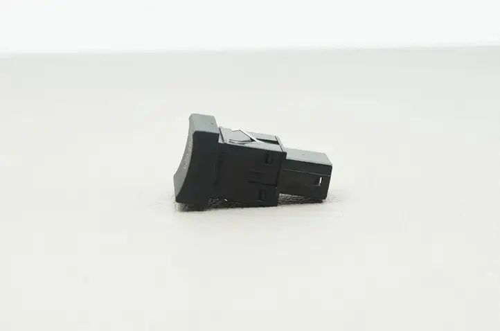 (2014 - 2018) 8U0927134 Кнопка ESP — фото 2
