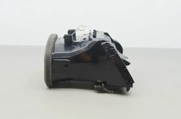 BMW 3 F30 F35 F31 (2012 - 2018) 9346226 Воздушная решетка панели — фото 4