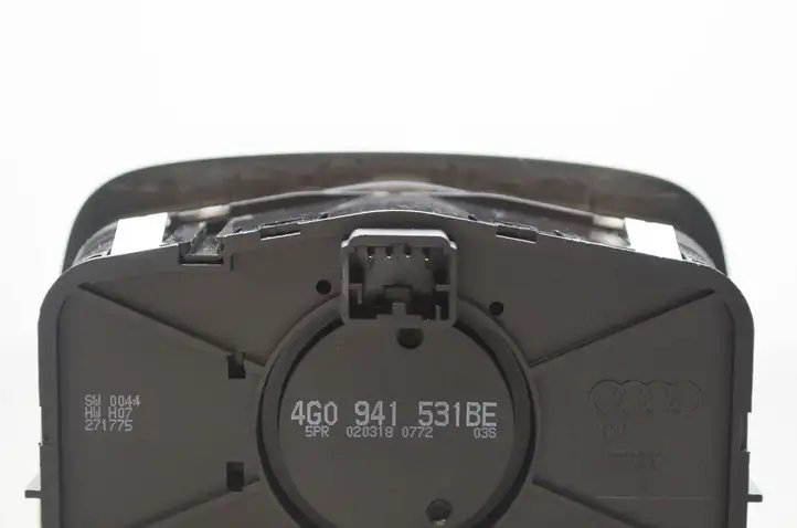 Audi A6 C7 (2014 - 2018) 4G0941531BE Включатель фонарей — фото 8