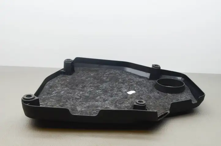 BMW 1 F20 F21 (2011 - 2019) 8514202 Крышка двигателя декоративная — фото 10