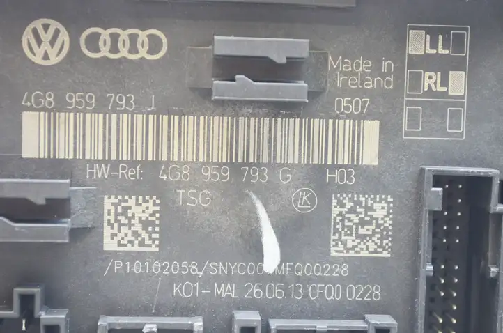 Audi A6 C7 (2011 - 2014) 4G8959793G4G0907677 Блок управления дверью — фото 7