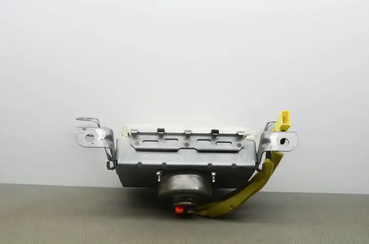 Toyota Prius (XW30) (2009 - 2015) 1D1R43412P6S Подушка безопасности пассажира — фото 2