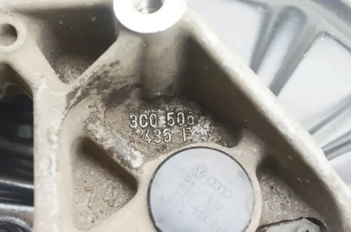 Volkswagen Tiguan (2016 - 2020) 5N0615611H3C0505435F Ступица колеса — фото 4