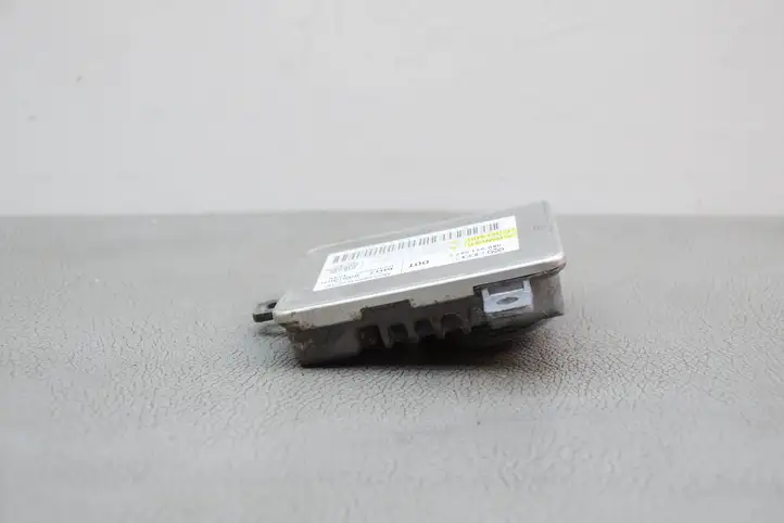 Audi A5 8T 8F (2007 - 2011) 8K0941597C Блок розжига ксенона — фото 4