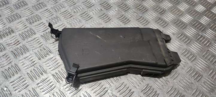 Mercedes-Benz E W212 (2009 - 2016)  A2125400382 Крышка ящика предохранителей